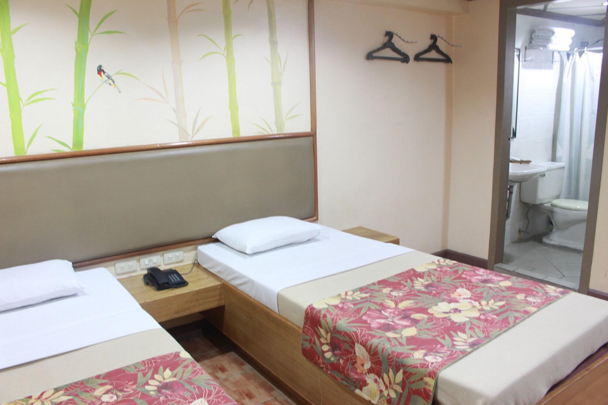 Pinoy Pamilya Hotel Пасай Экстерьер фото