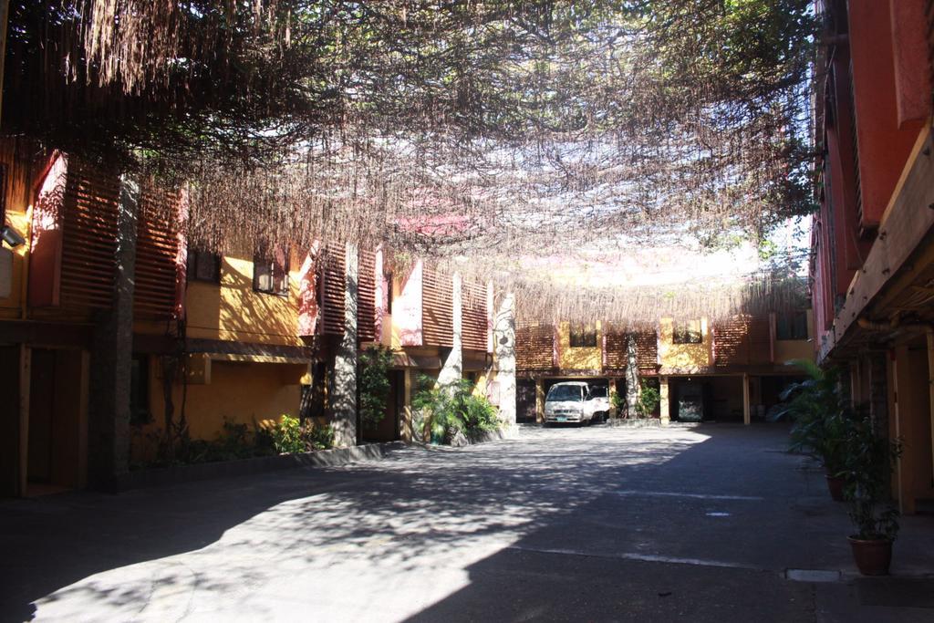 Pinoy Pamilya Hotel Пасай Экстерьер фото